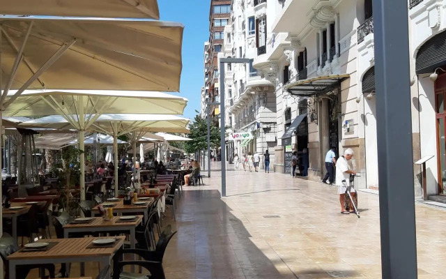 Apartamento Grande - Castillo Santa Barbara