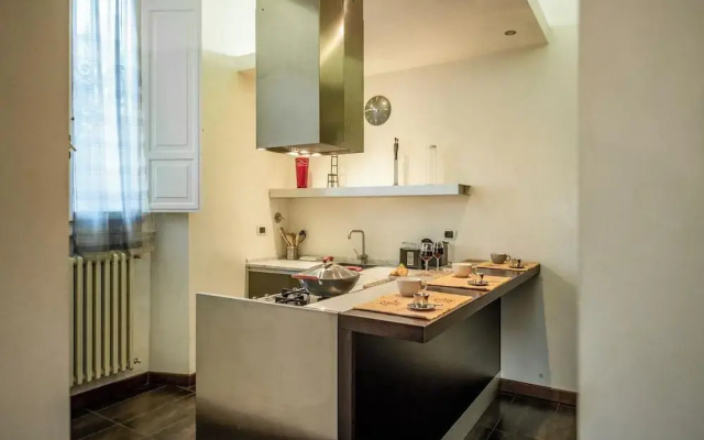 Indipendenza Apartment by Mamo Florence
