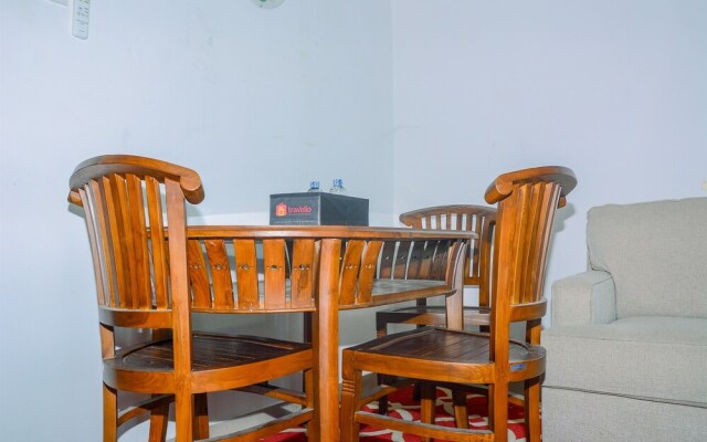 Comfy and Beautiful 1BR at Tamansari The Hive Apartment