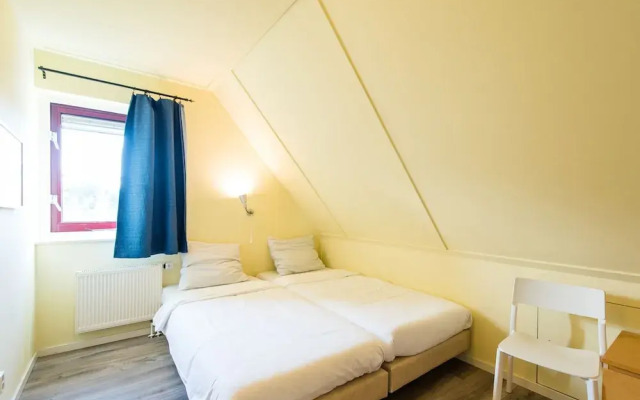 Thatched Villa With Dishwasher Near the Beach