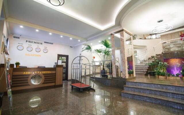 Abri Hotel