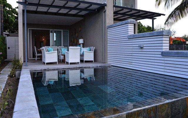 Pointe aux Cannonier Luxury Apartments