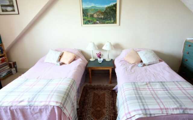 Southfields B&B Studios