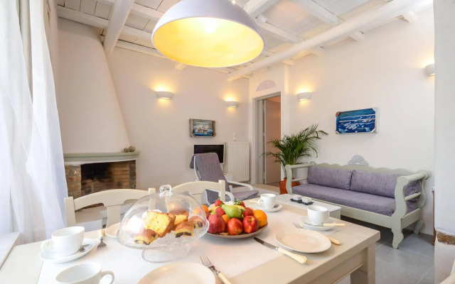 Santa Katerina Studios & Apartments