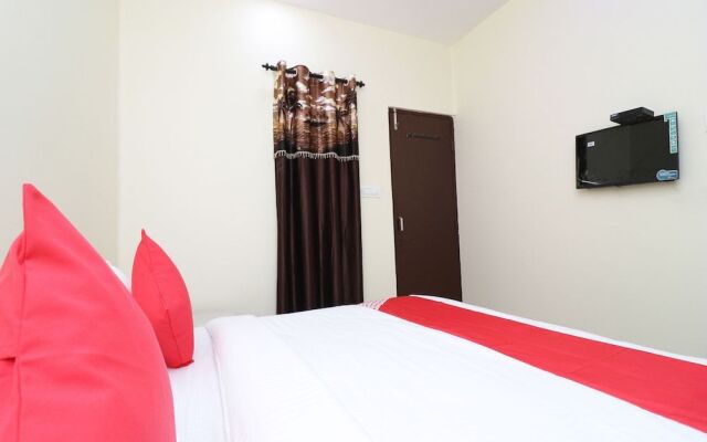 Oyo 23004 Hotel Sheraton Inn