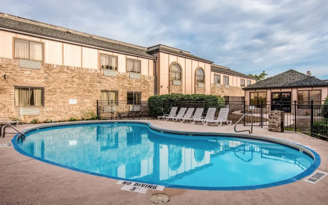 Comfort Inn Muskegon