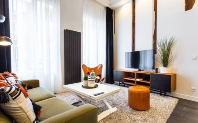 Stunning Apartment - 1br-6p - Grand Boulevard