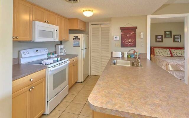 High Chalet 2 Bedroom Home