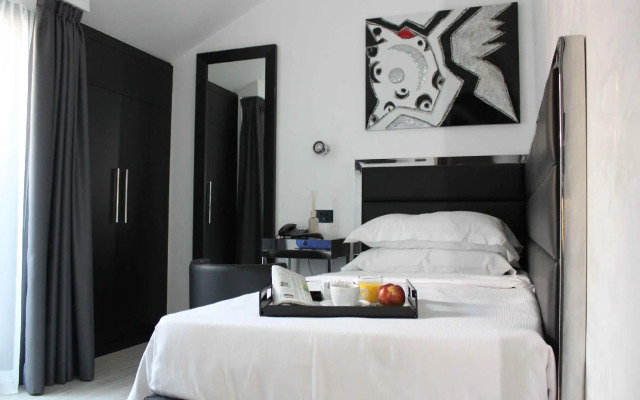 LHP Hotel Napoleon