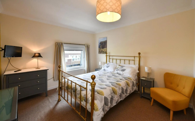 Lochans Lodge
