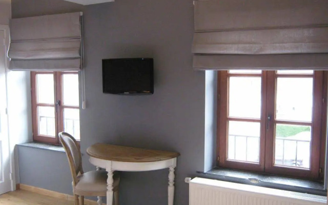 Hostellerie De La Poste