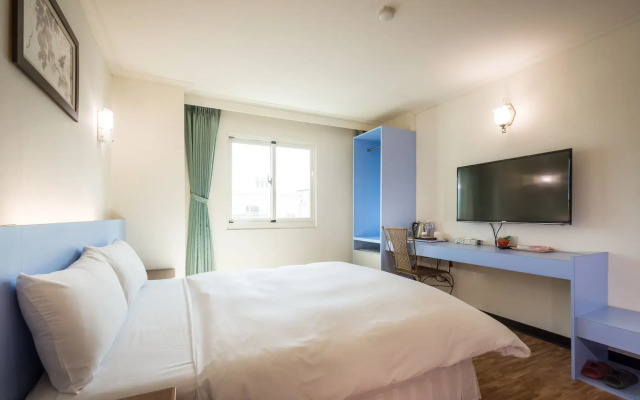 Apple Hotel