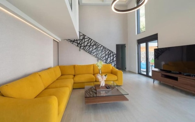 Seaview Villa with pool Vanja