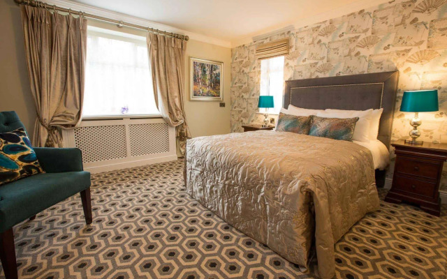 Anner Hotel