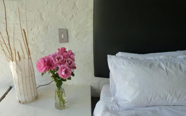 Essere Lodge Guest House