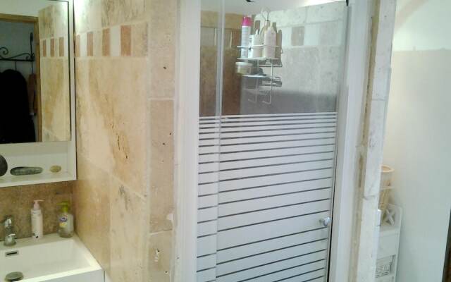 Villa With 3 Bedrooms in Saint-saturnin-lès-apt, With Wonderful Mounta