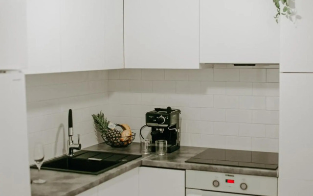 SunsetView Apartment