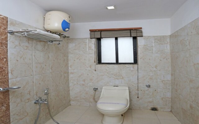 OYO 2794 Hotel Plaza Inn