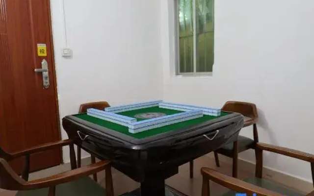 Shenzhen Xihe Nuanju Homestay (Yangmeikeng Judiaosha)