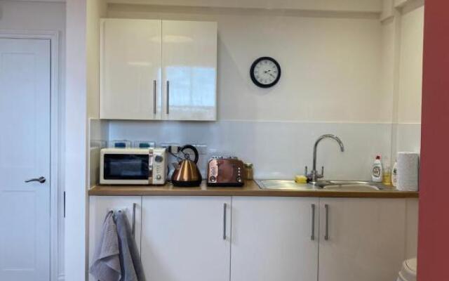 Victorian Police Station - flexible suite, self contained