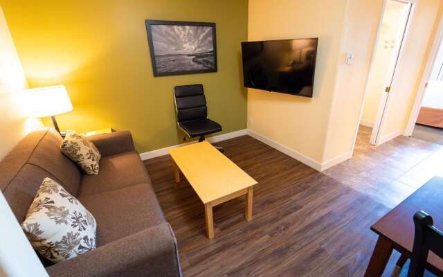 Super 8 by Wyndham Amherst NS
