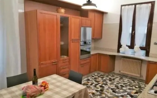Via Alfieri 23