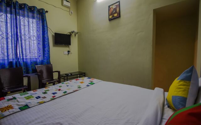 OYO 14042 Home Cozy Studio Siolim