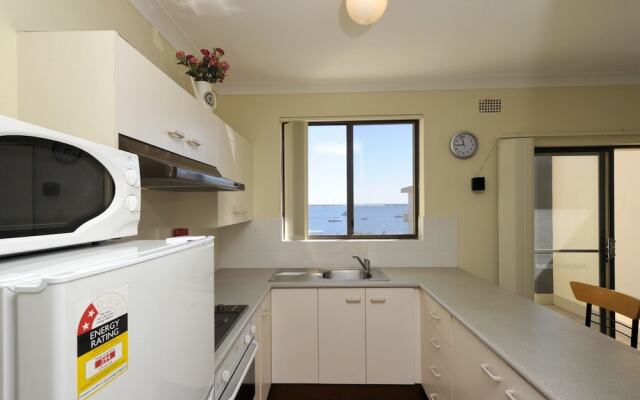 Bay Village Unit 10 Shoal Bay