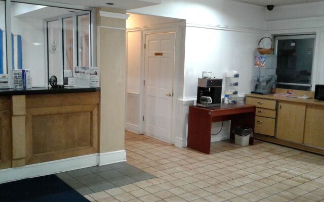 Americas Best Value Inn Richmond South