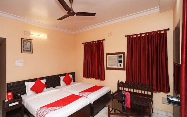 OYO 16616 Springwoods Residency