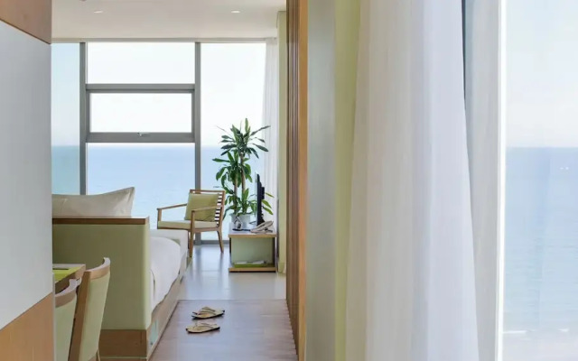 Sea and Sun Apartments