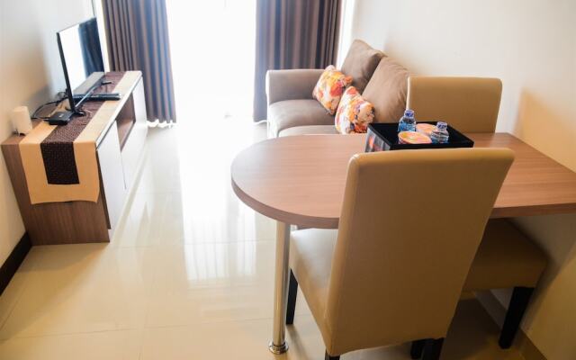 Cozy 1BR H Residence Apartment near MT Haryono