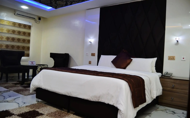 Parkview Astoria Hotel