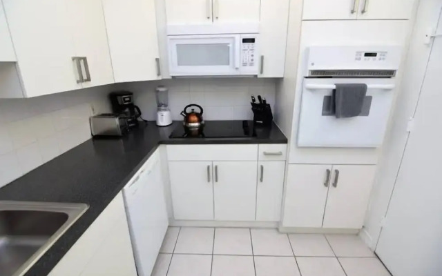 Amazing 2 Bed 2 Bath @ Tides!