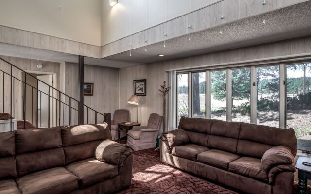 101 Williams - Three Bedroom Cabin