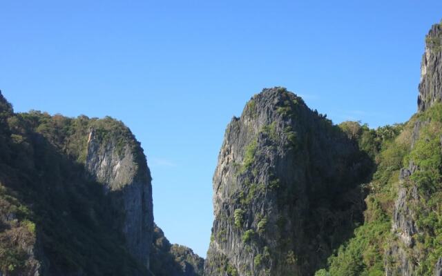 Hwan Dynasty Suite Elnido