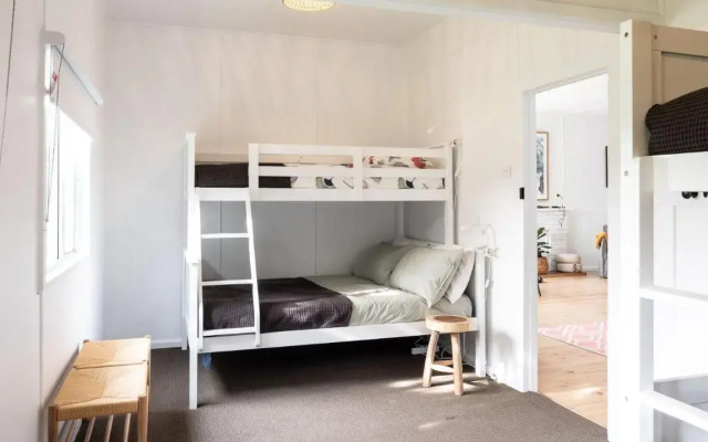 Bendy Beach House
