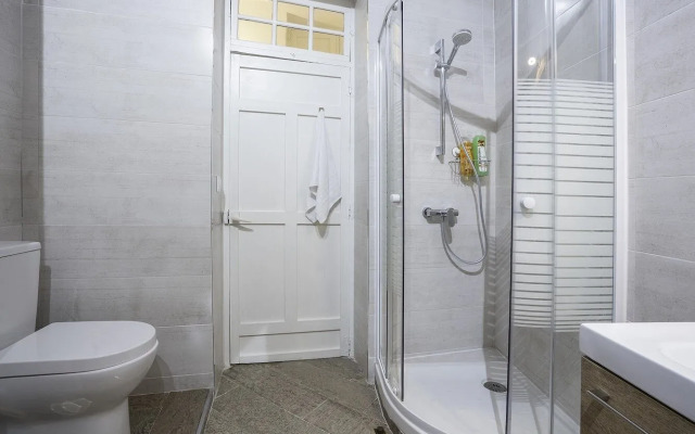 Santa Barbara Guesthouse