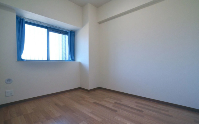 New Station Hotel Residence