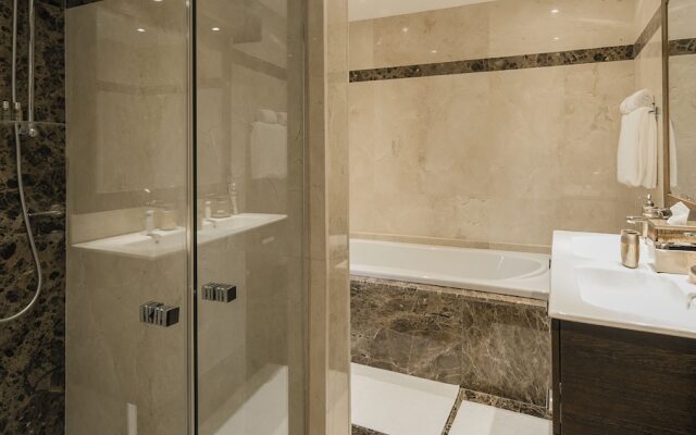 Secret Harbour Boutique Hotel and Marina