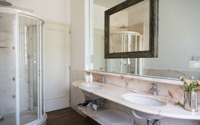Charming & Elegant Flat near Centrale / Repubblica