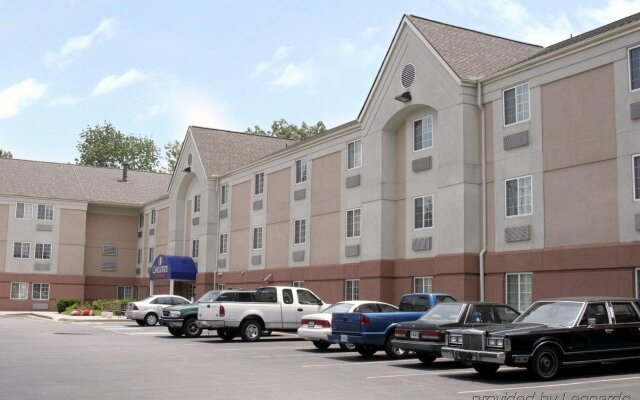 Sonesta Simply Suites Knoxville