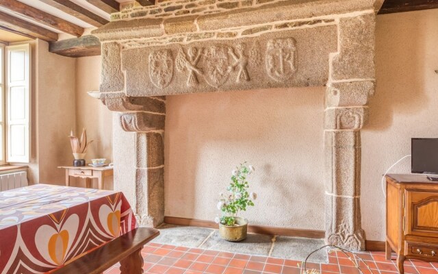 Dreamy Holiday Home in Saint-james With Private Garden