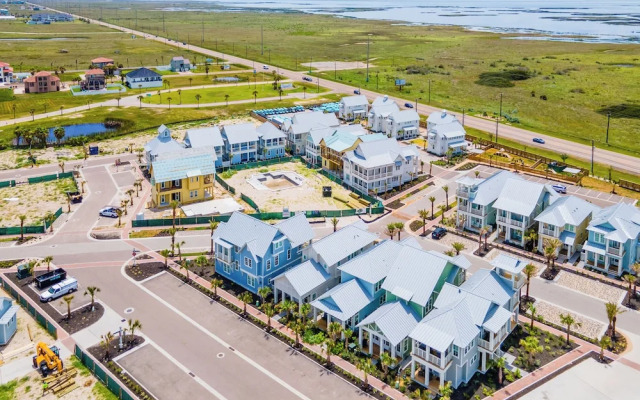 Serenity Shore 305 SOU