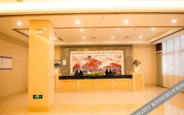 Shenghui Hotel