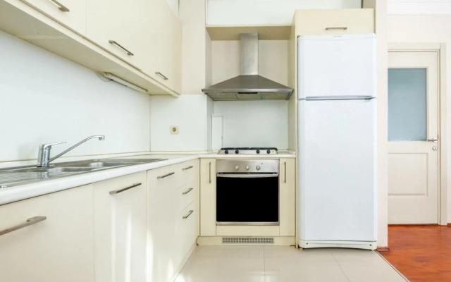 Comfotable Flat in Sisli with Central Location