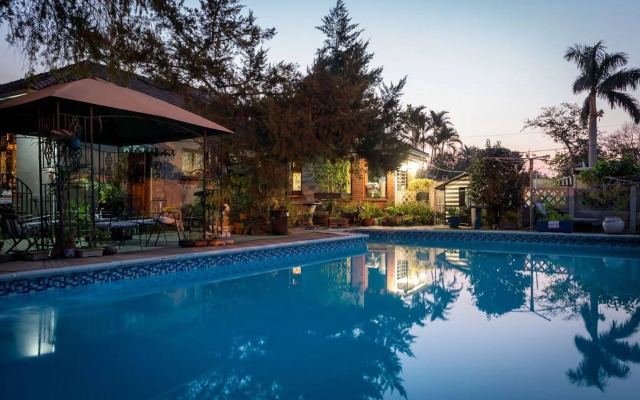 Jean-Lee Bed and Breakfast