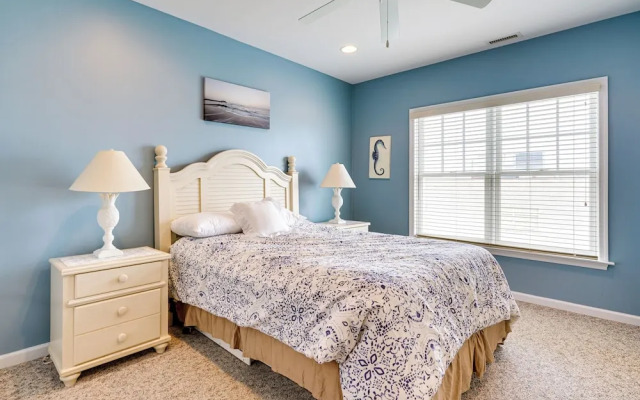 Wildwood Vacation Rental: Walk to Beach Access!