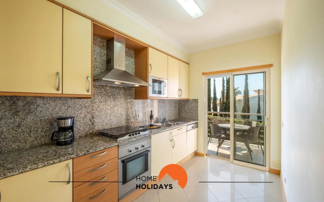 #045 Sea View Amazing Balcony Center