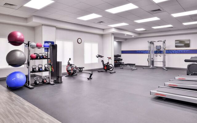 Hampton Inn & Suites Legacy Park-Frisco